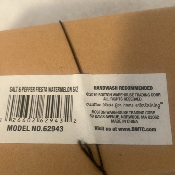 Boston Warehouse 2019 Fiesta Watermelon Shakers - Picture 9 of 10